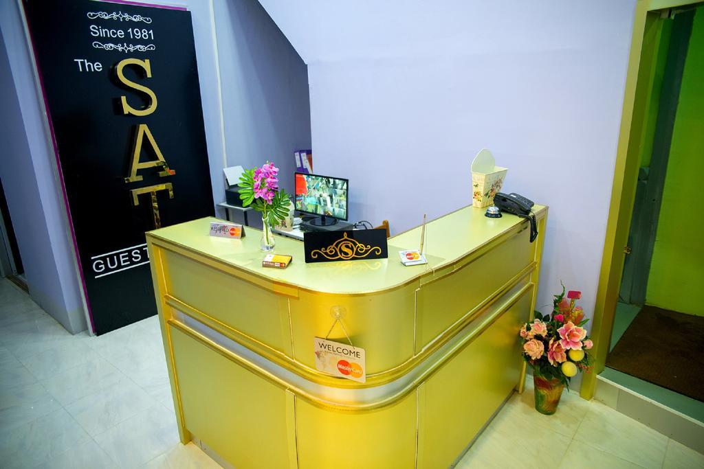 Hostel The Sat Rangun Zewnętrze zdjęcie